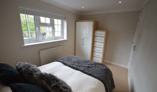 Gallery Image Bedroom 4 (2)